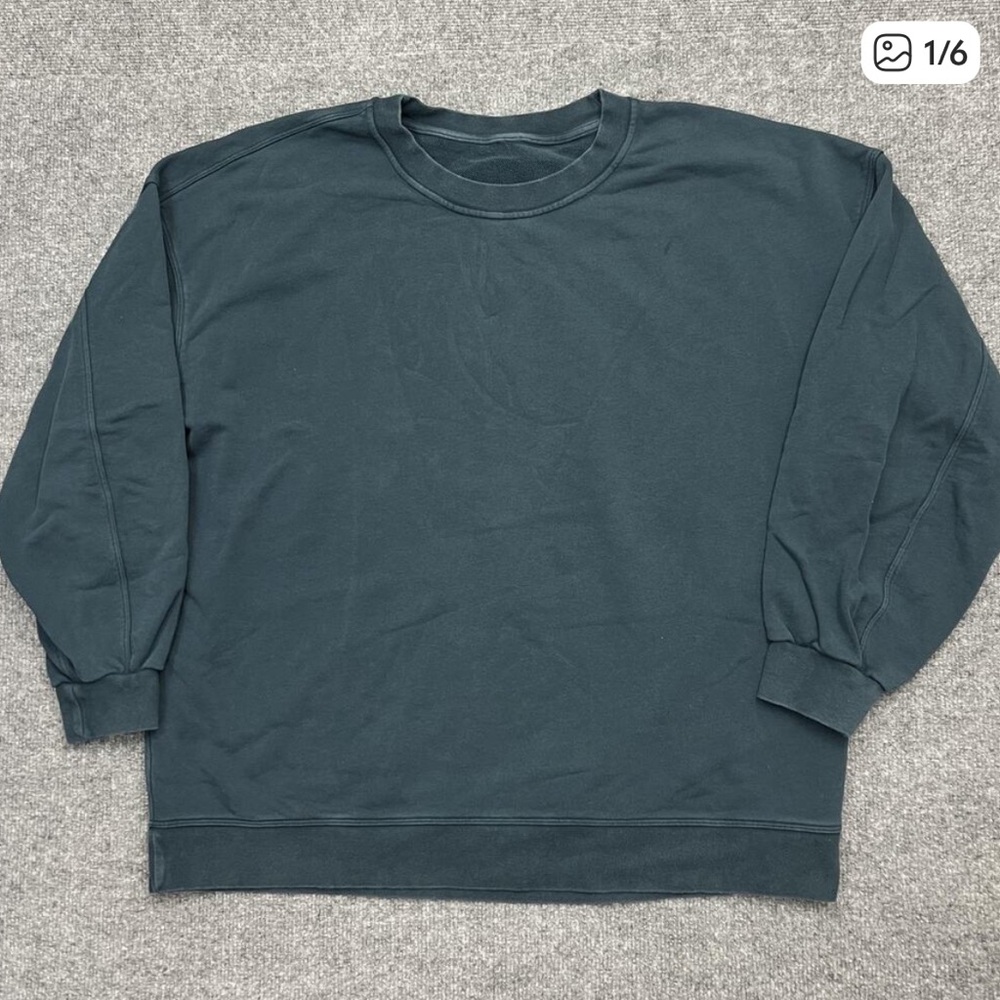 Lululemon Sweatshirt Women's size 8 Oversized Crewneck Pullover